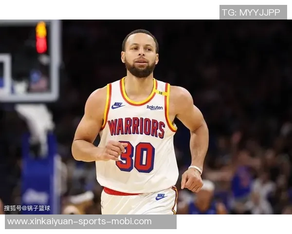 库里赞巴特勒冷静与视野出众让对手防守难上加难